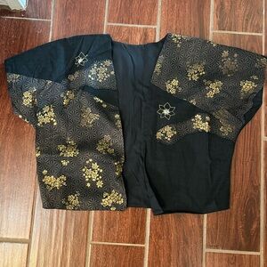 Black and Gold Floral Kimono